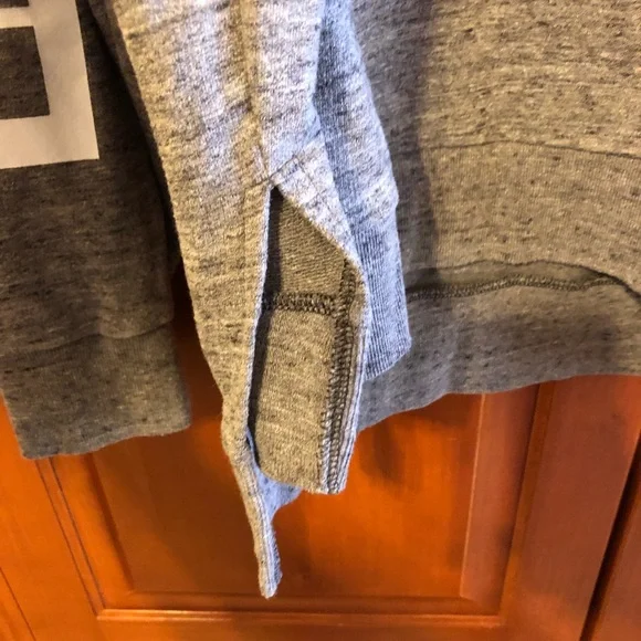 PINK Victoria’s Secret Gray 1/4 Zip Pullover Size Large - Picture 7 of 7